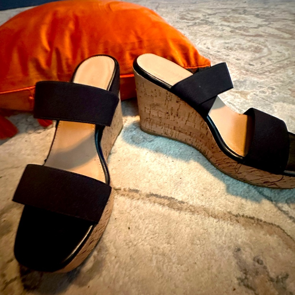 Limelight Black strapped wedges